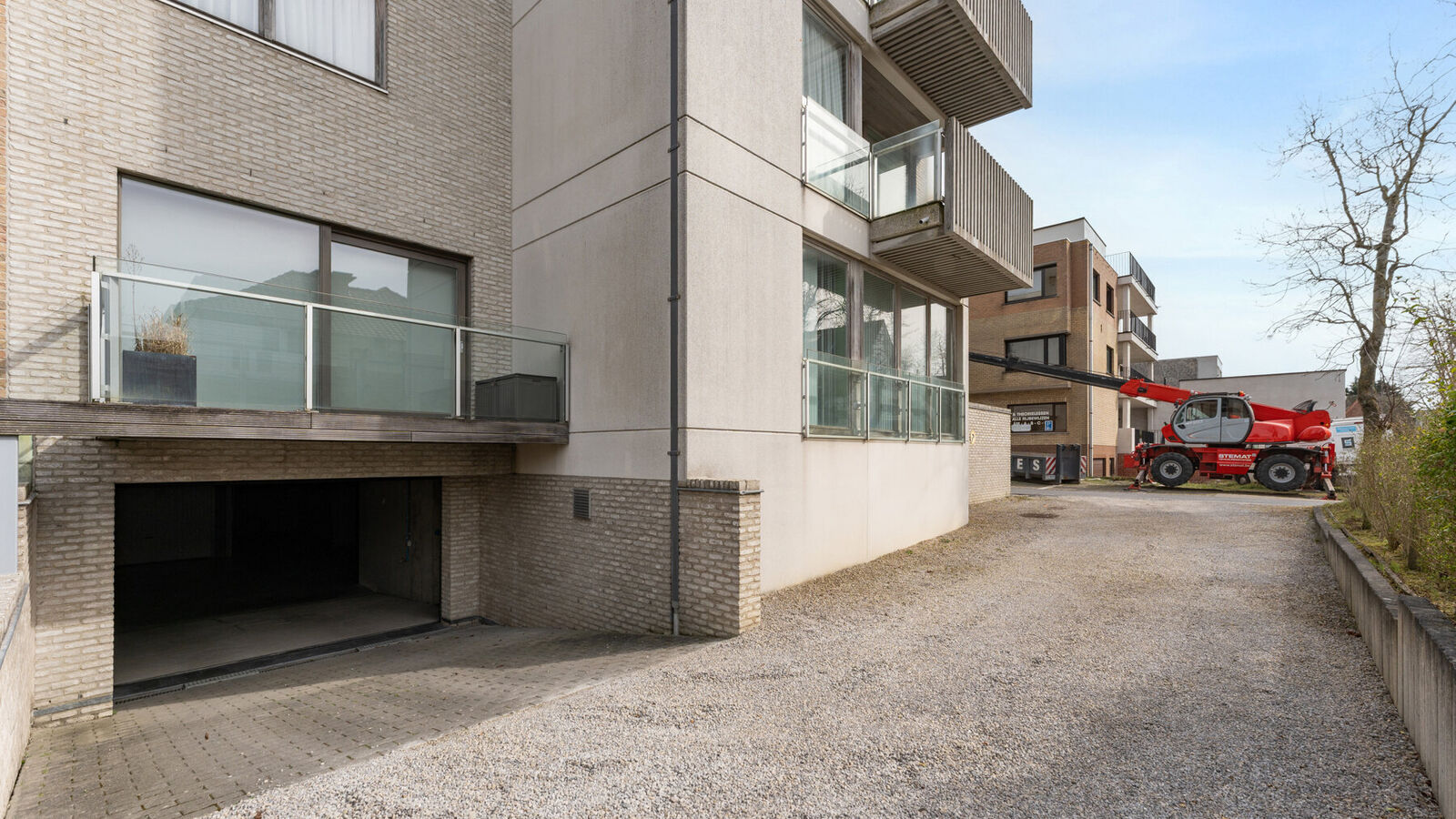 Binnenstaanplaats te koop in Sint-Idesbald
