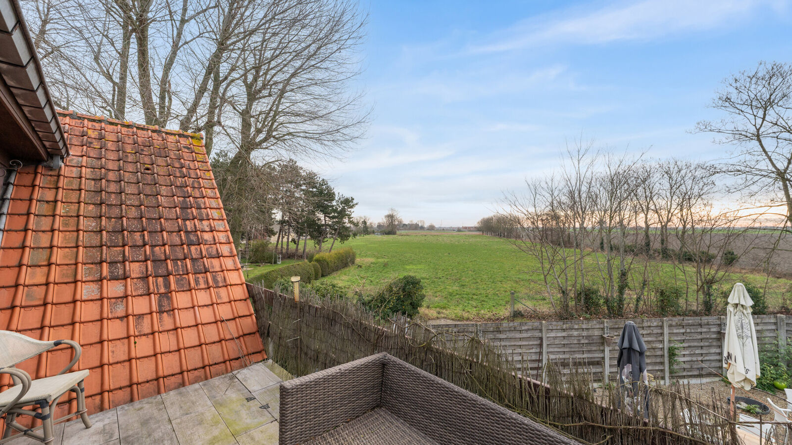 Commercieel gelijkvloers te koop in Wulpen