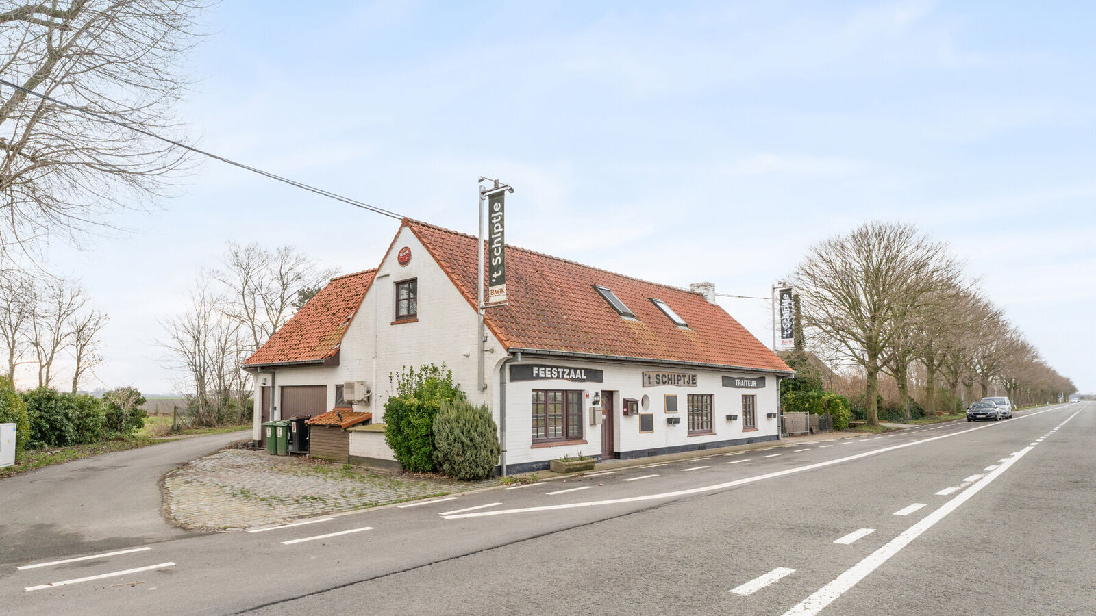 Rez commercial &agrave; vendre &agrave; Wulpen