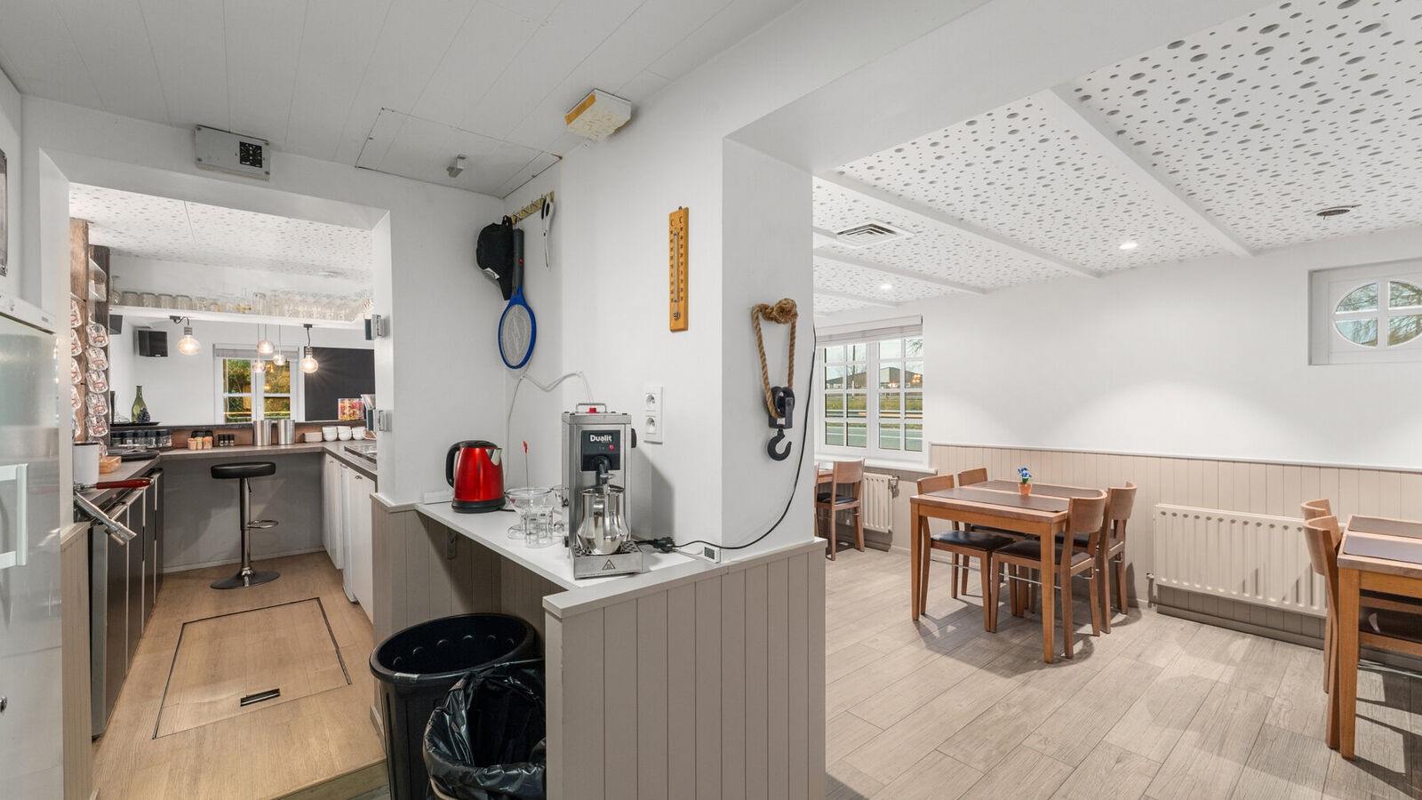 Rez commercial &agrave; vendre &agrave; Wulpen