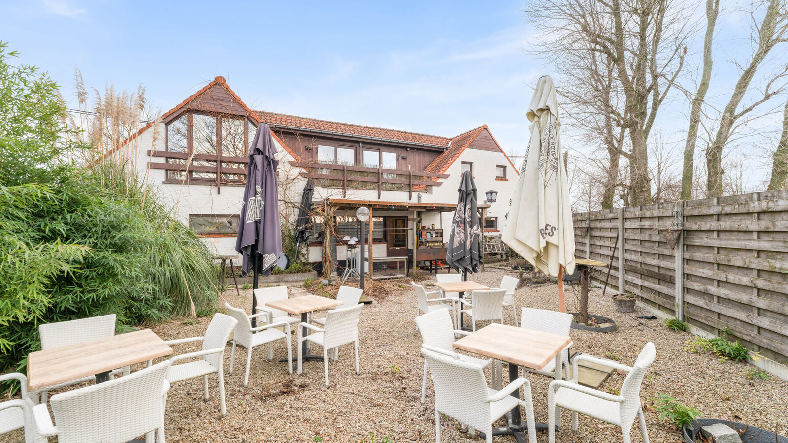 Rez commercial &agrave; vendre &agrave; Wulpen