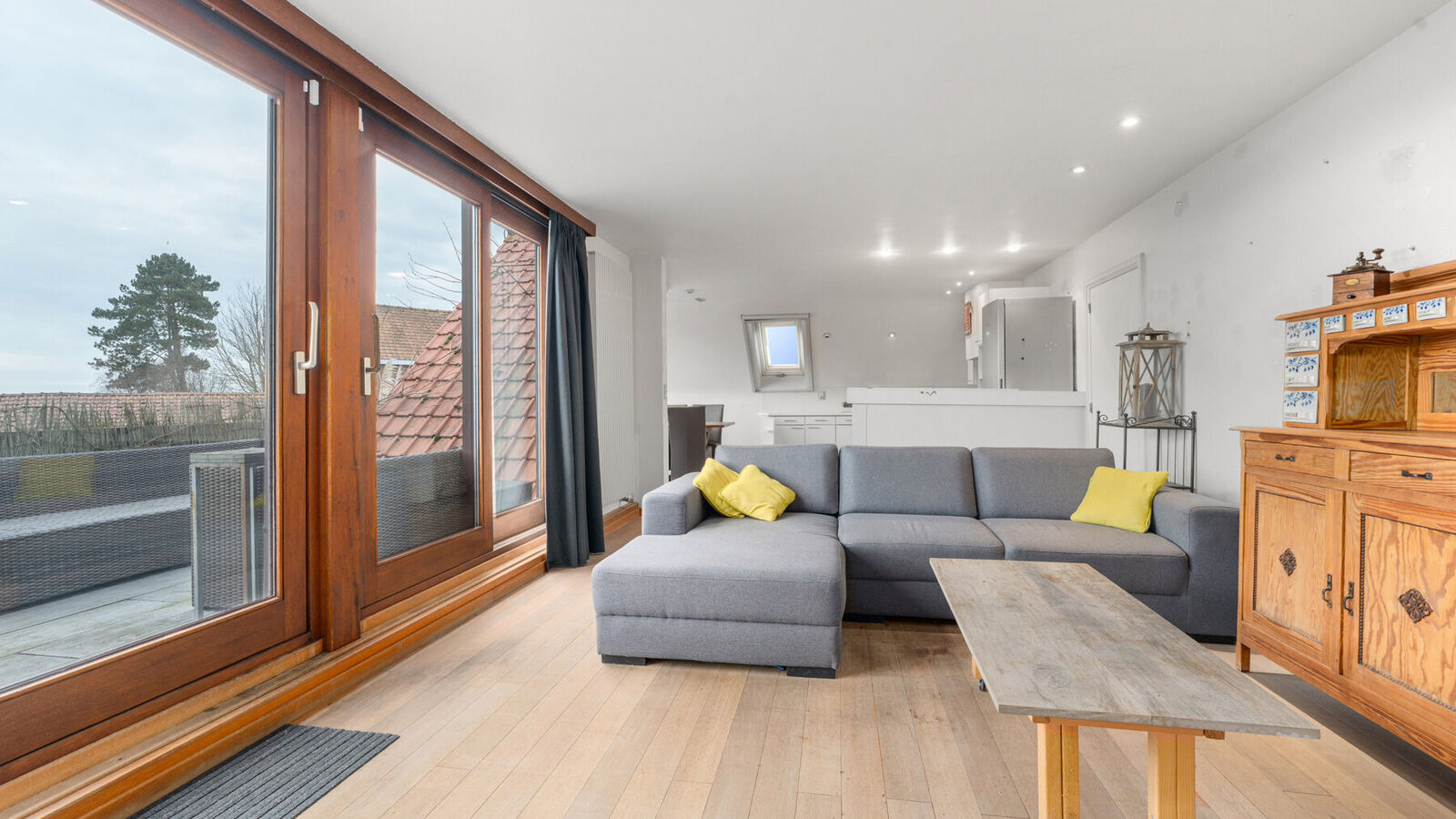 Rez commercial &agrave; vendre &agrave; Wulpen